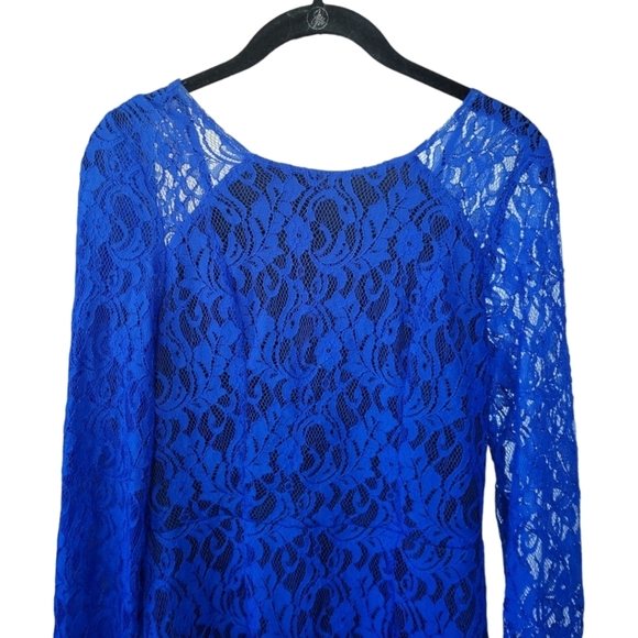 BCBGENERATION Electric Blue Lace Bodycon Mini Dress Womens 10 NWT Long Sleeve - Picture 3 of 11